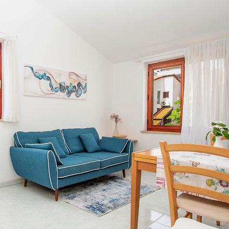 Apartment Iva พูลา ภายนอก รูปภาพ