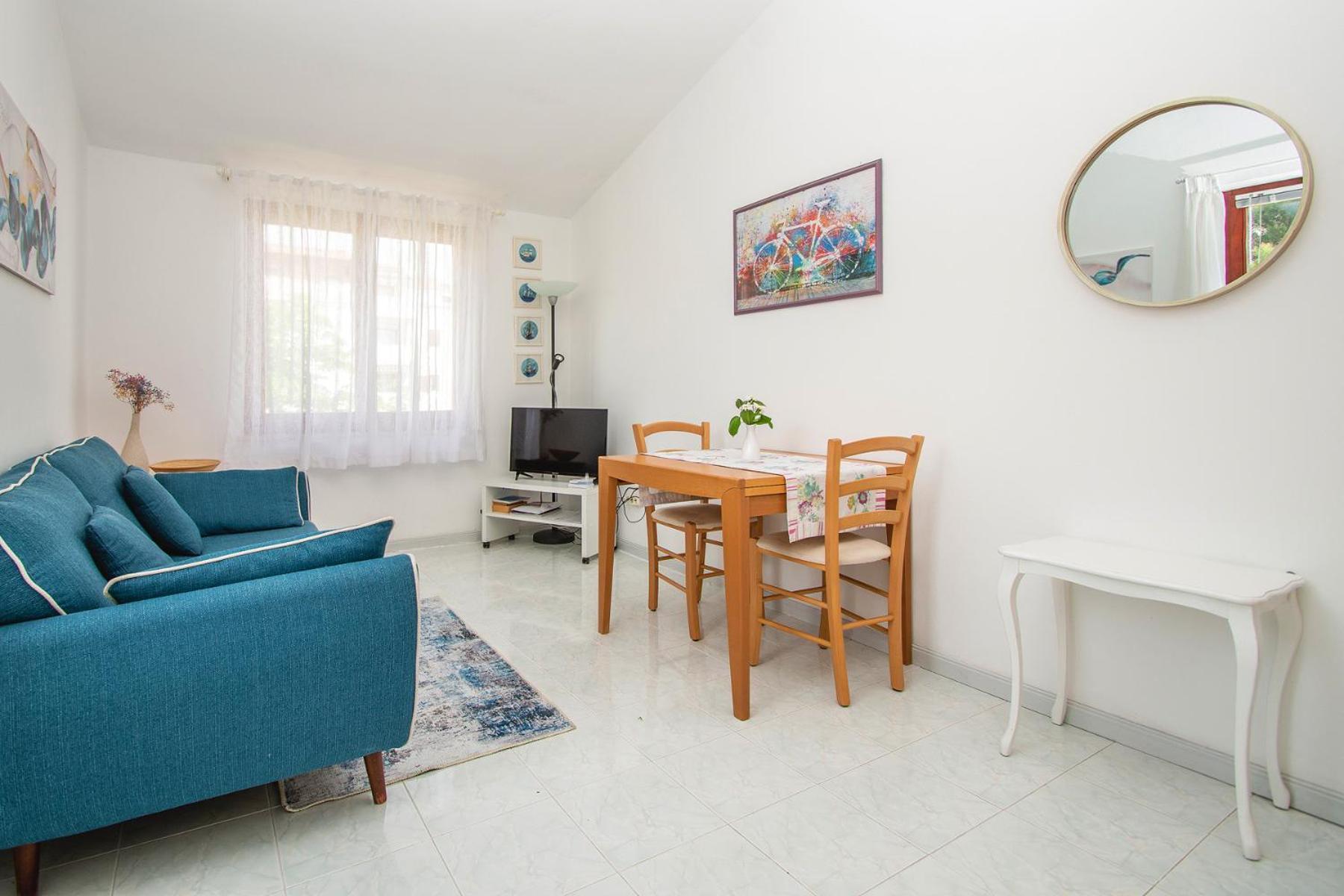 Apartment Iva พูลา ภายนอก รูปภาพ